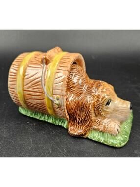 Vintage Dog Barrel Salt Pepper Shakers Ceramic Dog Spaniel 80-90's Kitsch